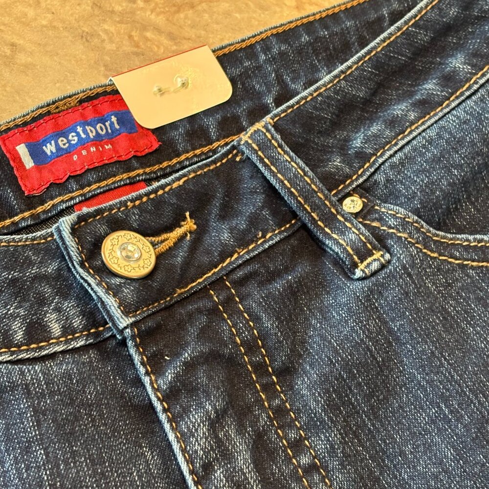 Westport Denim Capri - Picture 13 of 13